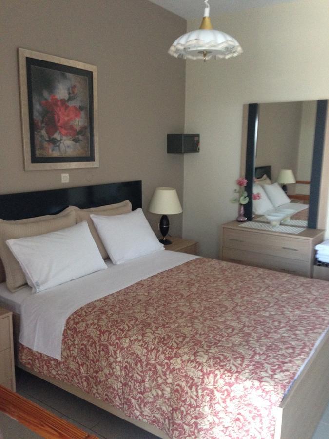 Palmira Apartments Makrýgialos 외부 사진