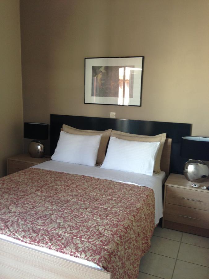 Palmira Apartments Makrýgialos 외부 사진