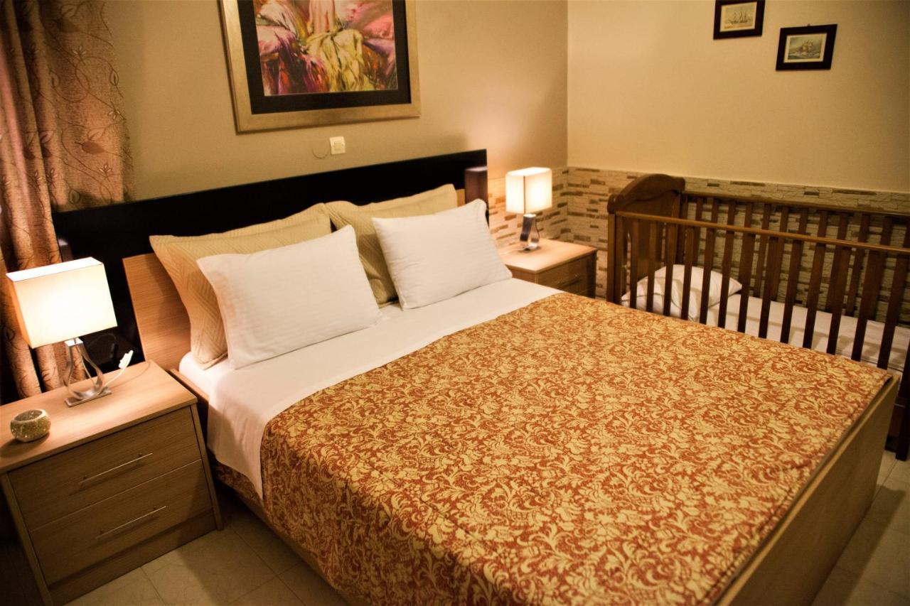 Palmira Apartments Makrýgialos 외부 사진
