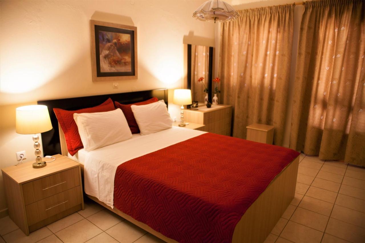 Palmira Apartments Makrýgialos 외부 사진